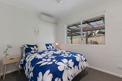 Whitsunday Palms - Broome Tourism 1