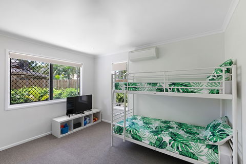 Whitsunday Palms - Broome Tourism 6