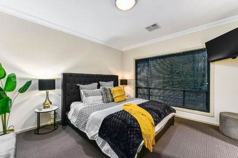 Accommodation On Lansell 2 - Broome Tourism 4