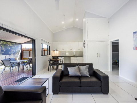 Tais Hideaway - Broome Tourism 1