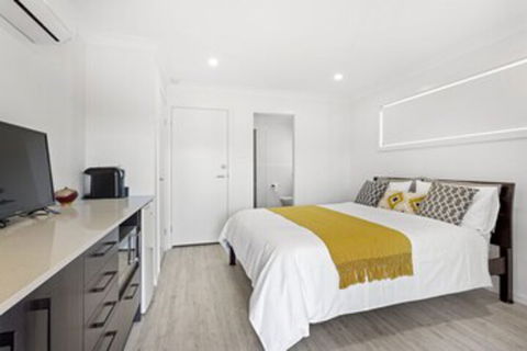 Dolphin Studio Apartment 1a Ocean Street - Broome Tourism 0