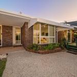 Woorim Secluded Palms Cottage - Broome Tourism 0