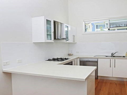 Surf Mist Contemporary Seaside Duplex - Broome Tourism 6