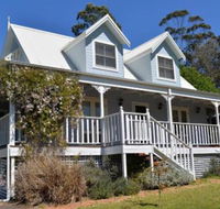 The Dolls House Charming 2 bedroom cottage just a short walk from the village - Broome Tourism