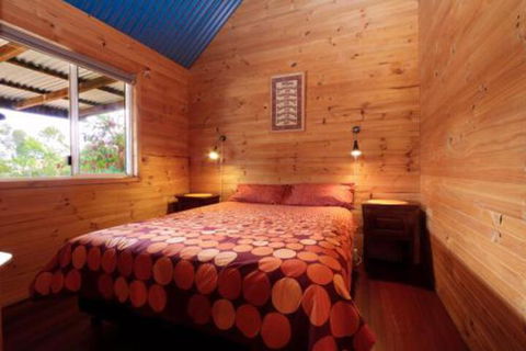 Sunnyhurst Chalets Rural Stay - Broome Tourism 4