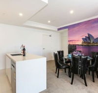 Modern Spacious Aptliverpool With Incredible Views - Broome Tourism