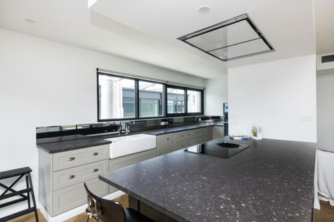 Accommodate Canberra Warehouse - Broome Tourism 6
