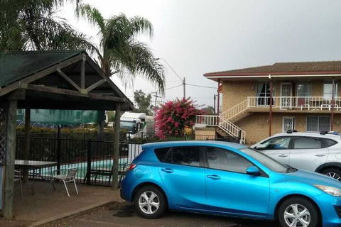 Overlander Motor Lodge - Broome Tourism 1