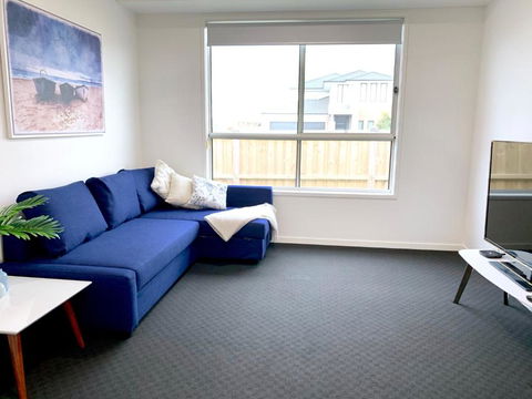 Homely Getaways In New Torquay - Broome Tourism 7