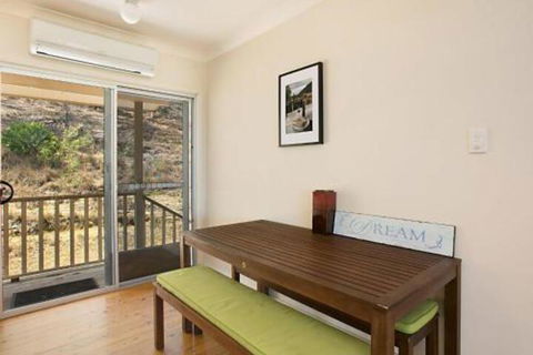 Rosa Estate In Broke Two 3br House In Walking Distance To Cellar Doors - Broome Tourism 5