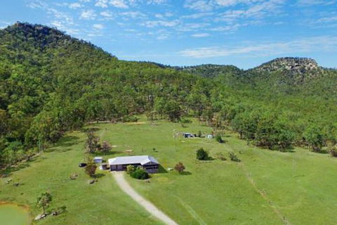 Rosa Estate In Broke Two 3br House In Walking Distance To Cellar Doors - Broome Tourism 6