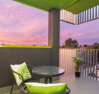 Canopy at 44 Minutes from the CBD Train  Cafes Wifi Nespresso Amenities - Broome Tourism