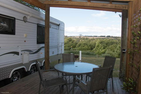 Longford Riverside Caravan Park - Broome Tourism 1