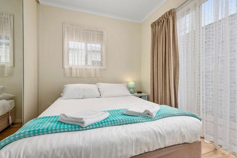 Castlemaine Central Cabin & Van Park - Broome Tourism 2