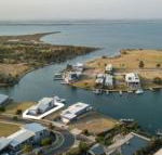 Anchored Access to the Gippsland Lakes - Broome Tourism