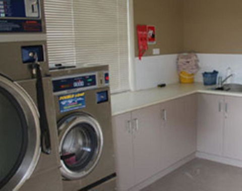 Cosmos Country Motor Inn - Broome Tourism 5