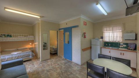 Dubbo Midstate Motor Park - Broome Tourism 3