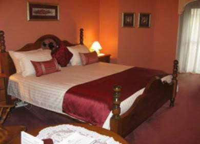 Correa Corner Bed & Breakfast - Broome Tourism 0