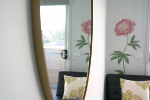 Waterfront Villa In Sanctuary Lakes - Broome Tourism 3
