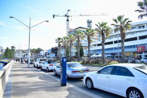 Bright & Breezy Bondi Beach Pad - Broome Tourism 3