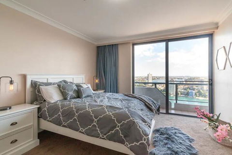 Milsons Point Apartment With Harbour Bridge Views - Broome Tourism 7