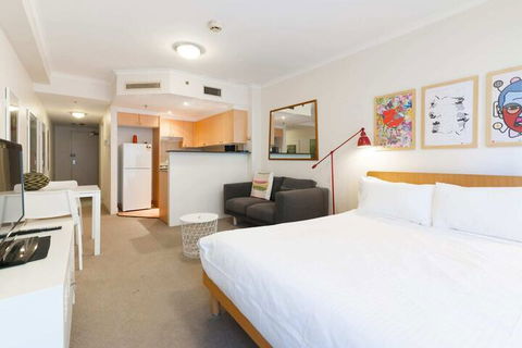 Amazing Studio With Pool In Central Sydney - Broome Tourism 7