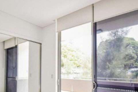 Sun-drenched 3 Bedroom Apartment In Turrella - Broome Tourism 6