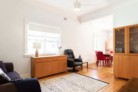 Garden Style Apartment In Prime Location - Broome Tourism 7