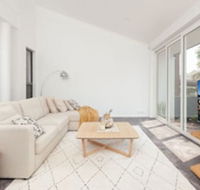 Large Family Home Bondi - Broome Tourism
