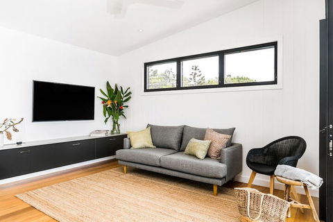 Your Luxury Escape - Carinya Cottage 2 - Broome Tourism 4
