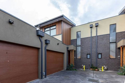 Impressive & Spacious New Townhouse@preston - Broome Tourism 1