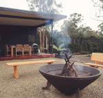 Bush  Beach Family Retreat - Broome Tourism