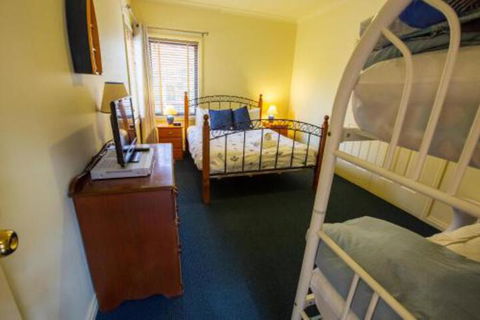 A Mariners Place BEST Location In Town! - Broome Tourism 1