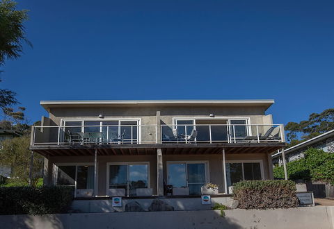 Quarterdeck Apartment - Broome Tourism 2