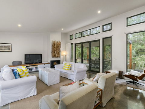 Hidden Escape Free Wifi & Foxtel Surfside PET Friendly - Broome Tourism 2