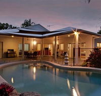 CRISTAL at CLIFTON BEACH - Broome Tourism