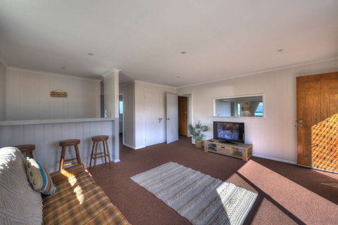 Stones Throw - Broome Tourism 3