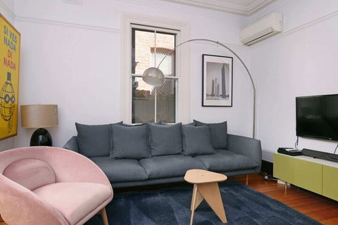 Designer 2-bed House With Garden - Northbridge, Perth - Broome Tourism 4