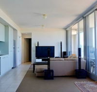 Spacious One Bedroom Apartment With Large Balcony - Broome Tourism