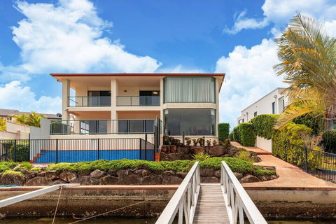 Mermaid Beach House - Broome Tourism 1