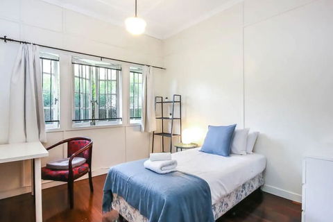 Quiet 3 Bedroom House In Albion With Parking - Broome Tourism 4