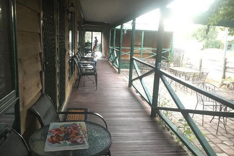 4 Bears Motel - Broome Tourism 3