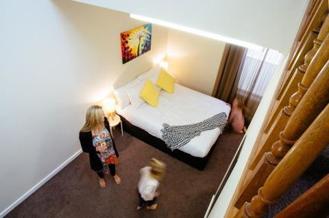 Port Lincoln Foreshore Apartments - Broome Tourism 3