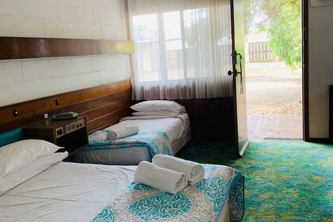 The Caledonian Hotel Motel - Broome Tourism 6