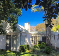 Wisteria Cottage on the Lagoon / Beach - Broome Tourism