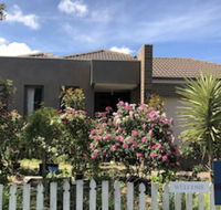 Apple House - Broome Tourism