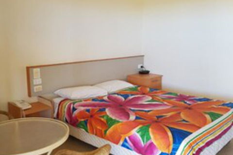 A Country View Motel - Ilbilbie - Broome Tourism 0