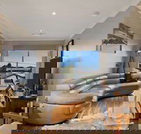 Resort Style Home near Airport  CBD - Broome Tourism