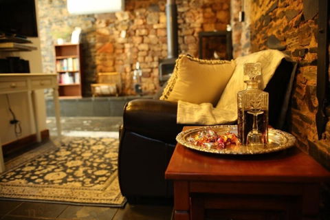 William Hunt's Retreat - Redwood Studio - Broome Tourism 1