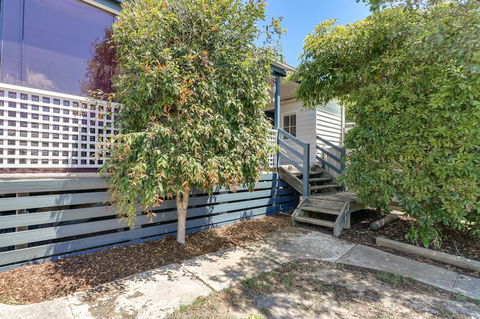 Beacon Cottage - Broome Tourism 0